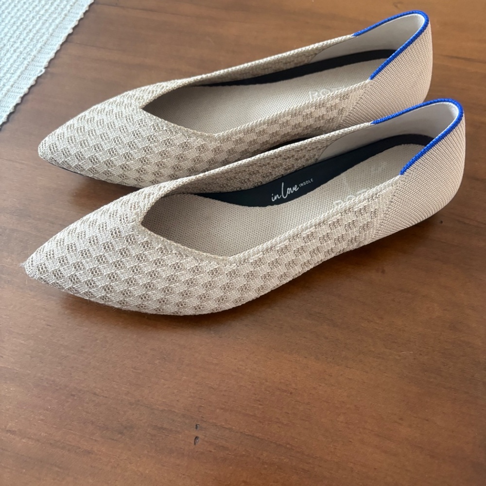 Rothy’s point flats - Picture 3 of 3